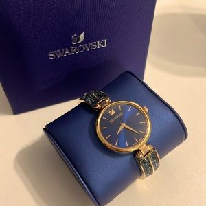 New Dreamrock Swarovski rose Rosegold Watch with Blue Crystals